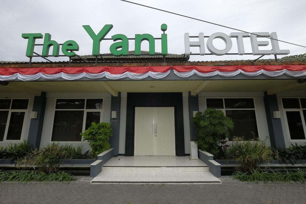 The Yani Hotel Bali Pesanggaran Exterior photo