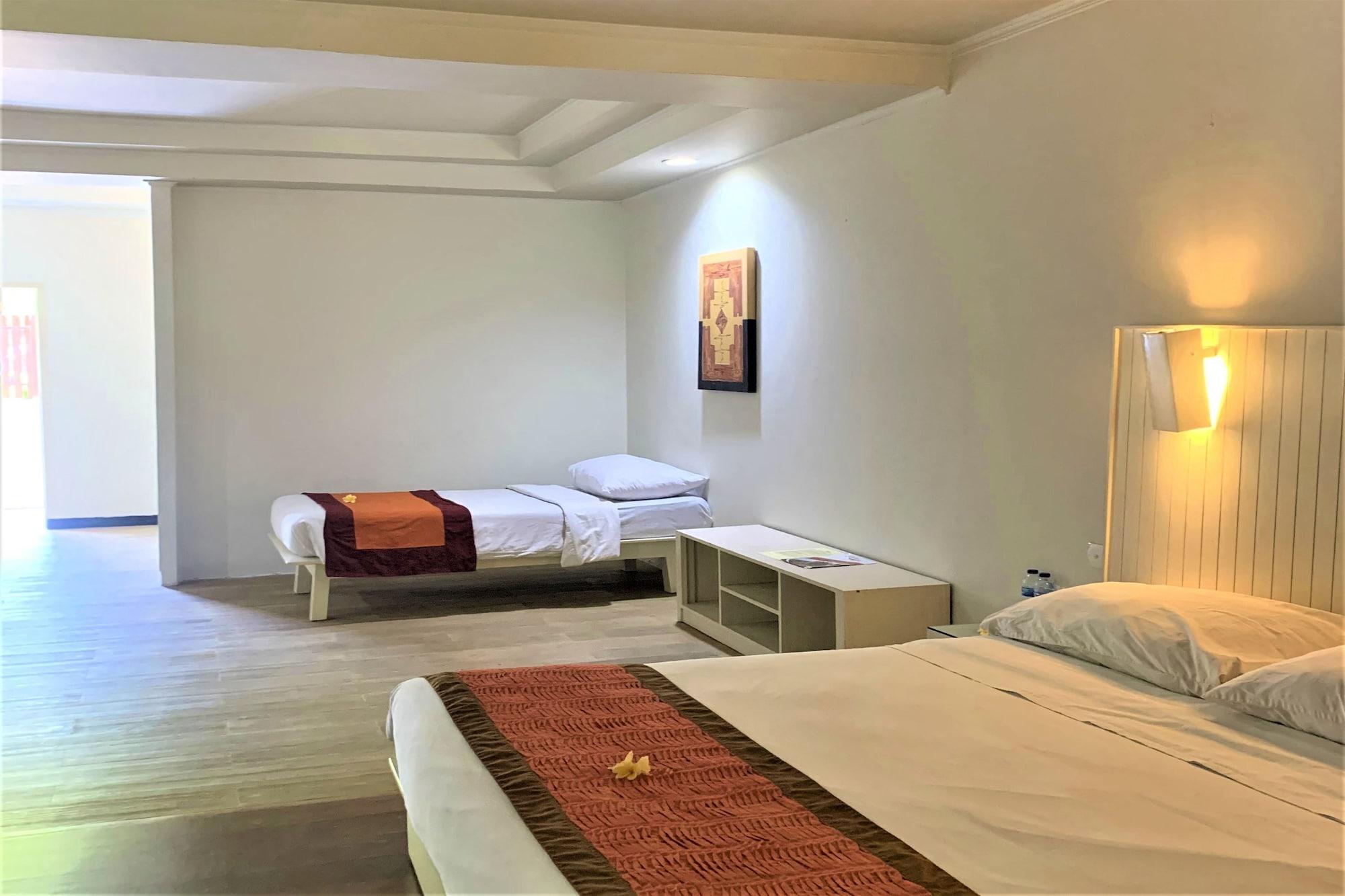 The Yani Hotel Bali Pesanggaran Exterior photo