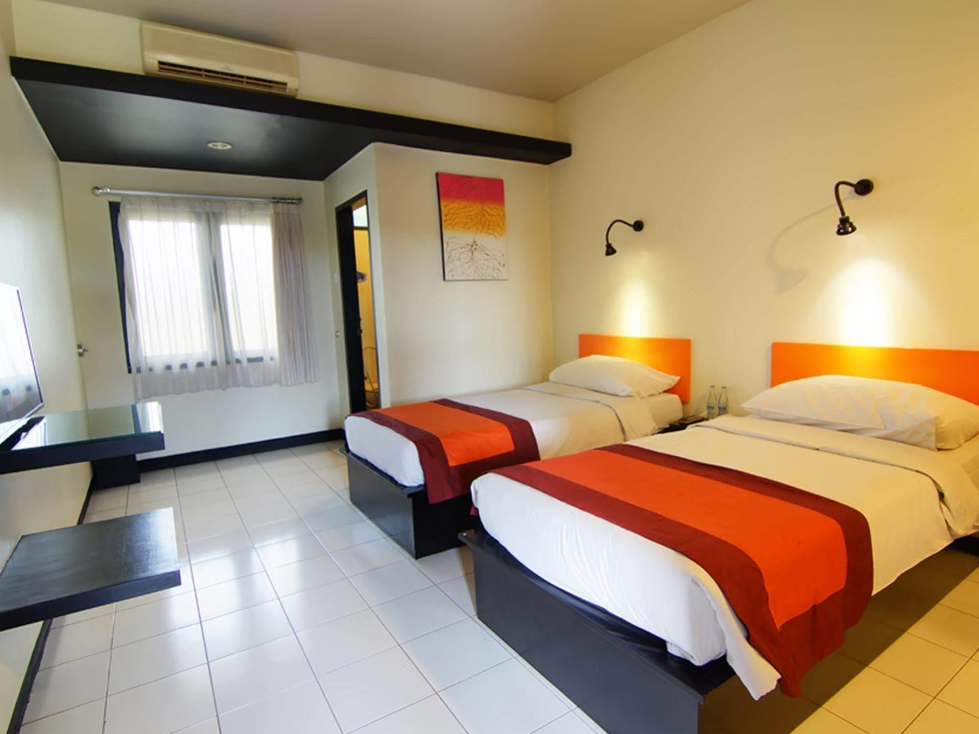 The Yani Hotel Bali Pesanggaran Exterior photo